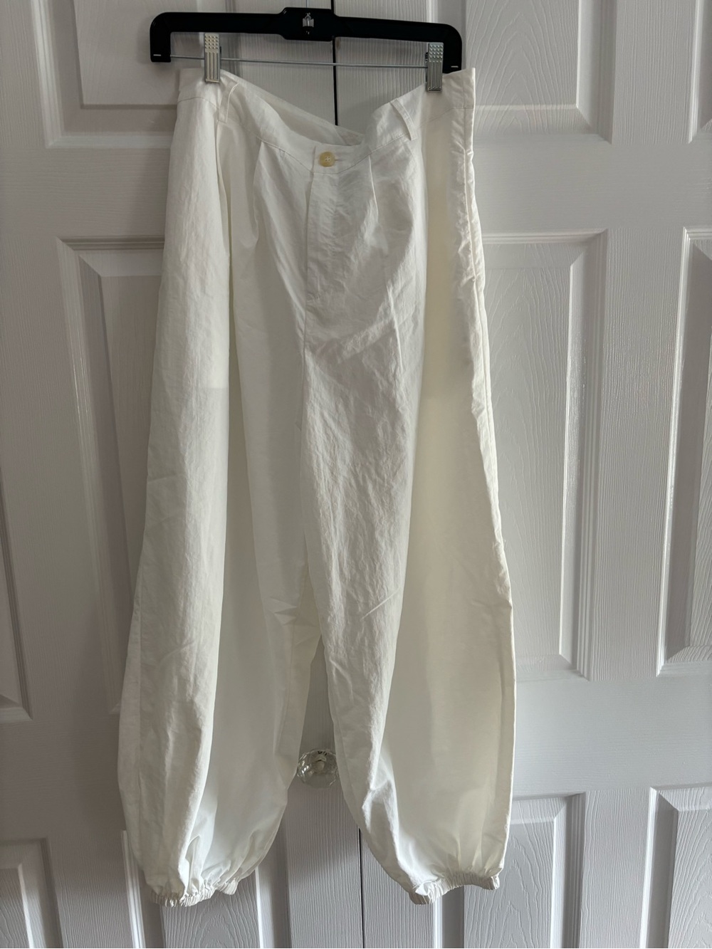 Zara White Balloon Track Pants with Elastic Cuffs